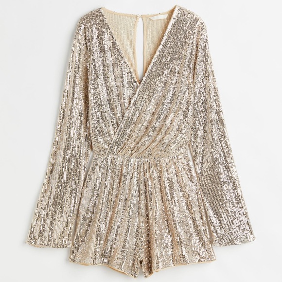 H&M Pants - H&M champagne sequin shorts romper size small worn once
